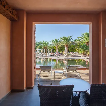 Lopesan Baobab Мелонерас