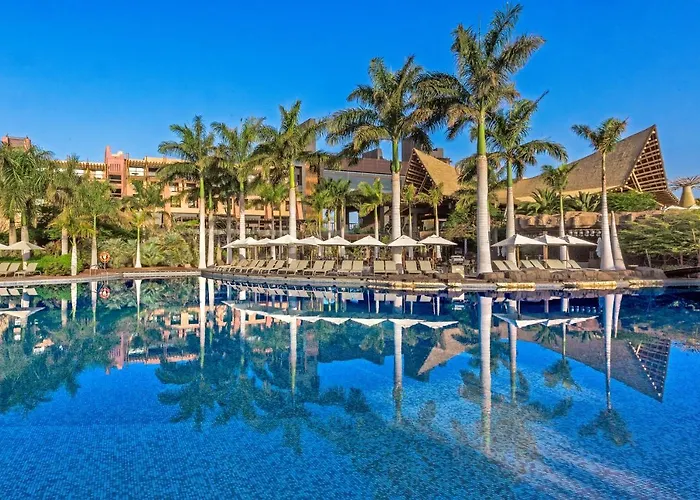 Hotel Lopesan Baobab