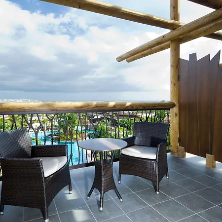 Lopesan Baobab Hotel