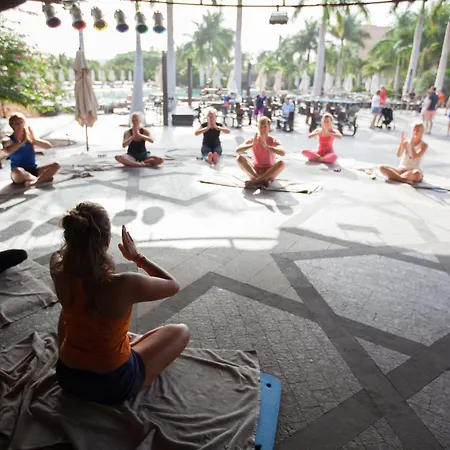 Hotel Lopesan Baobab