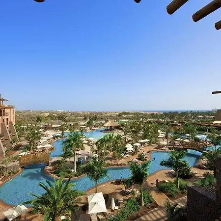 Lopesan Baobab Hotel