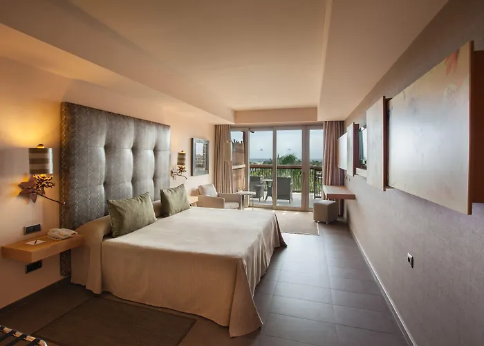 Lopesan Baobab Мелонерас